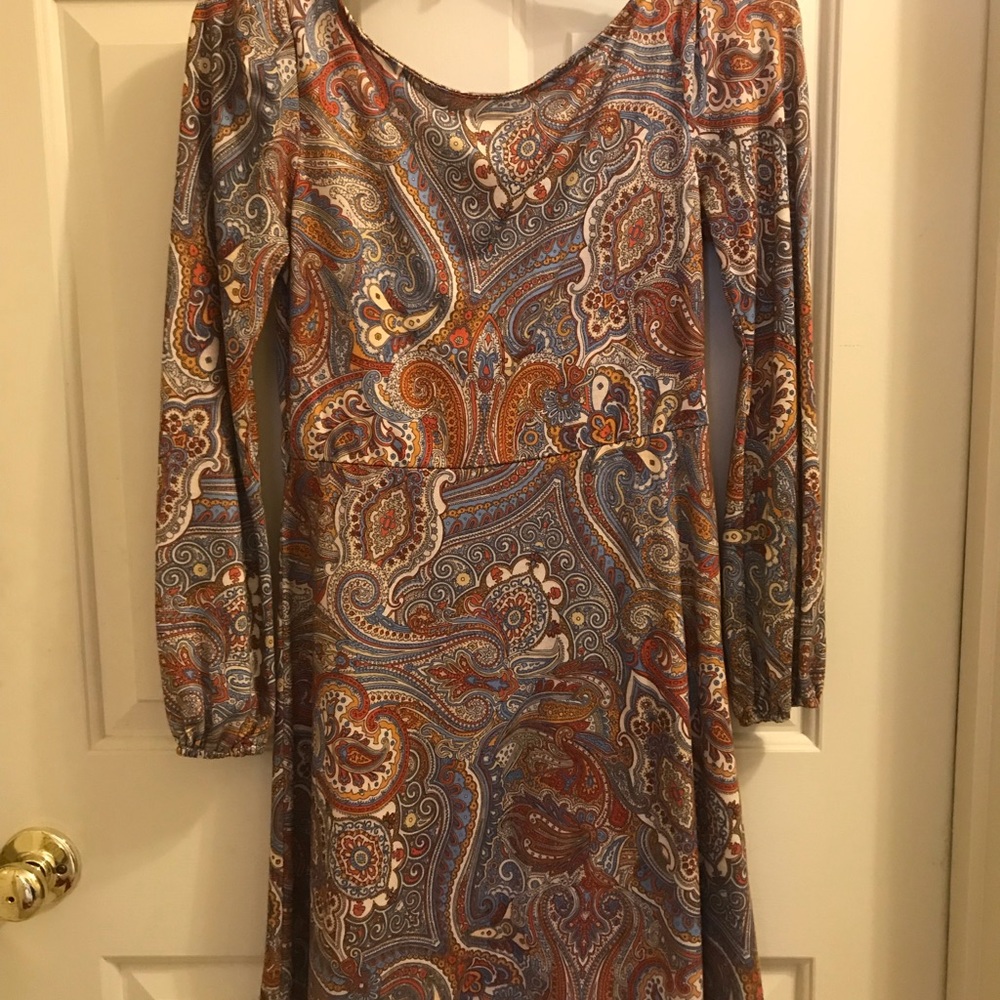 Paisley Dress with small cuffed sleeves